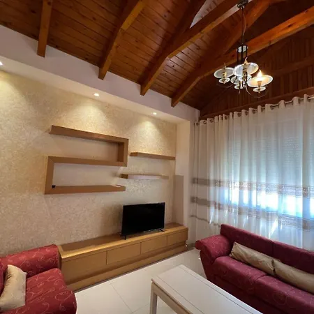 D&a House * Golem (Tirana)